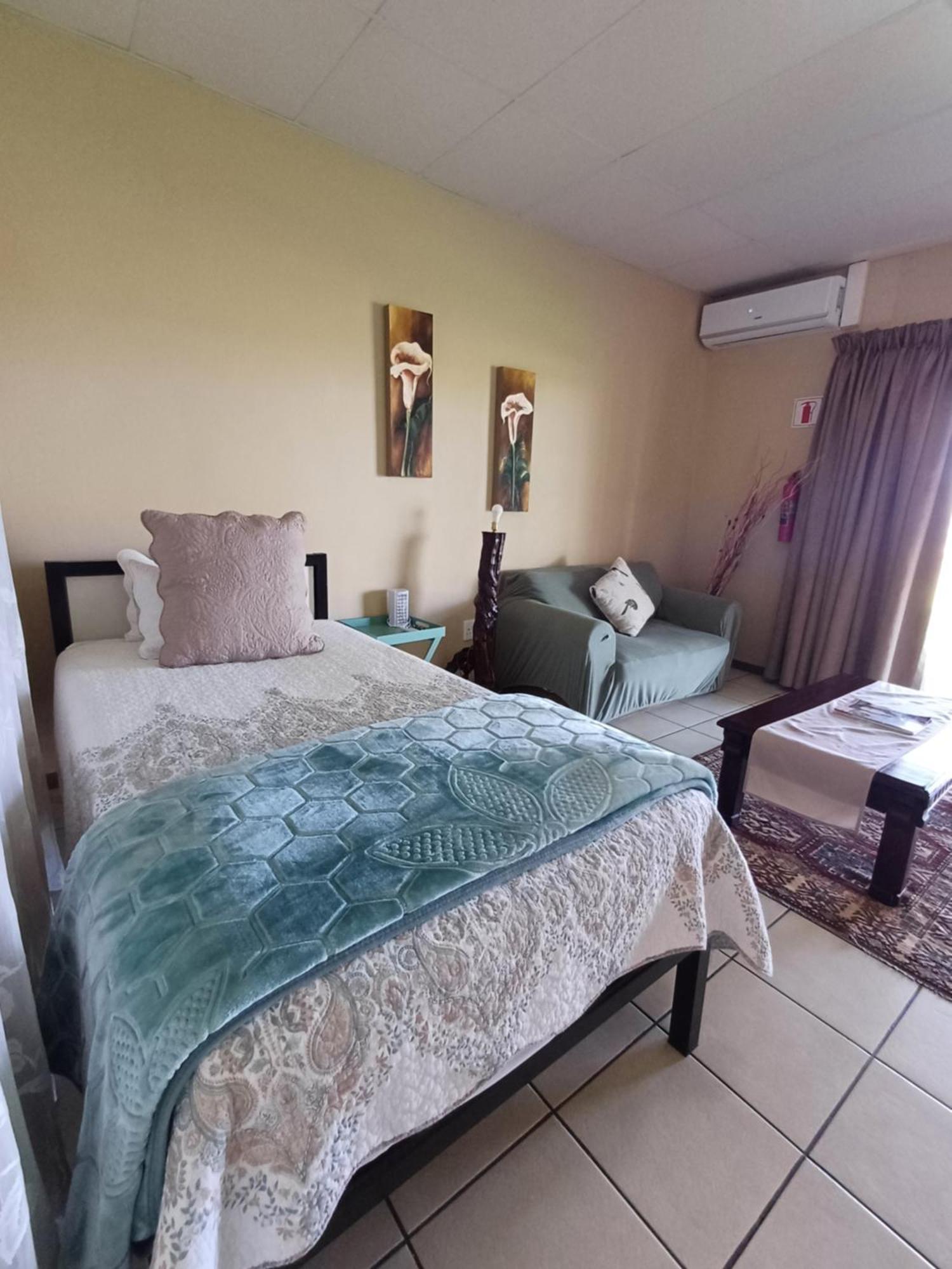 Augrabies De Oude Stoor Guesthouse Ngoại thất bức ảnh