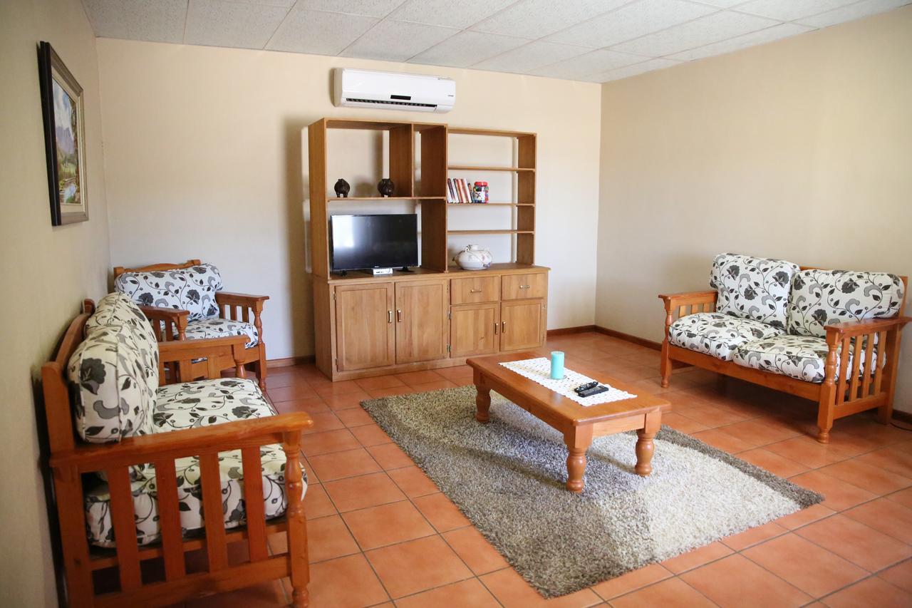 Augrabies De Oude Stoor Guesthouse Ngoại thất bức ảnh