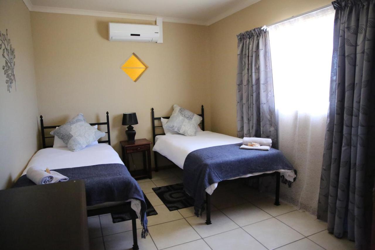 Augrabies De Oude Stoor Guesthouse Ngoại thất bức ảnh