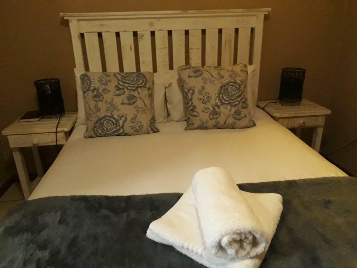 Augrabies De Oude Stoor Guesthouse Ngoại thất bức ảnh